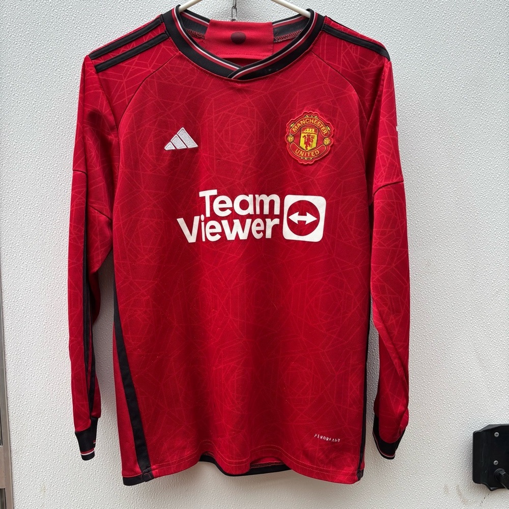Adidas Manchester United SoccerJersey Size Small Futbol FIFA England